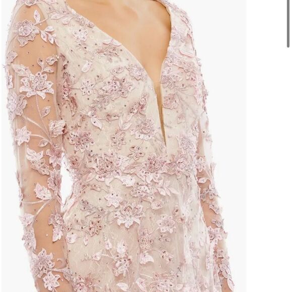 NEW Mac Duggal women’s floral appliqué long sleeve lace A-line gown size 14 - Picture 3 of 13